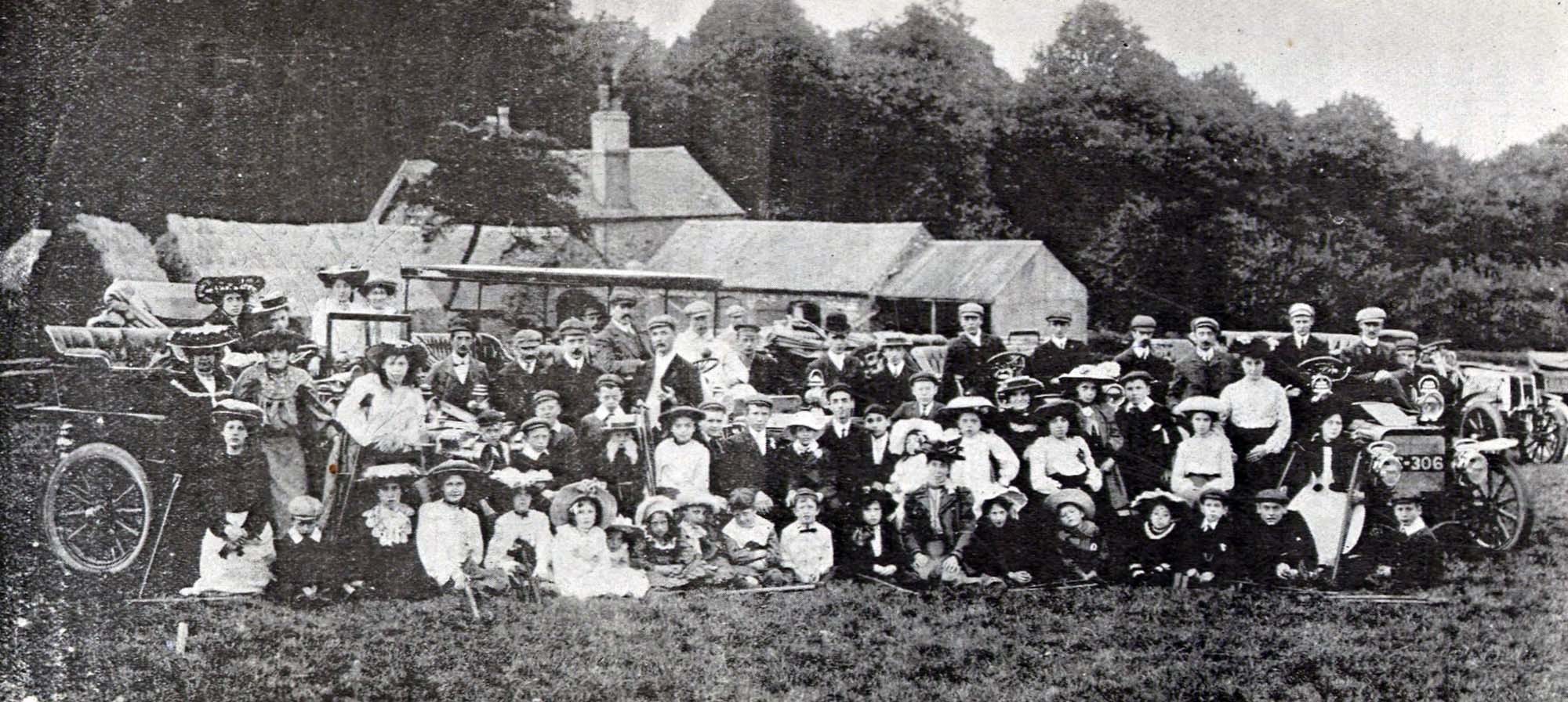 Excursion for disabled children, arranged by the Leicestershire Automobile Club, 1905 - Mosaic 1898