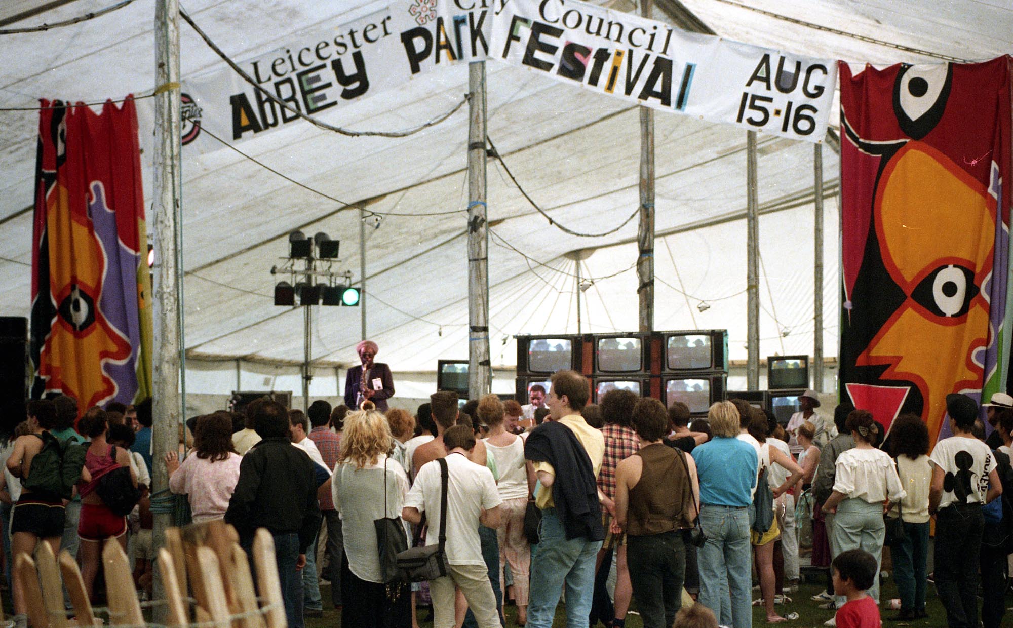 1987 08 25 Abbey Park Festival