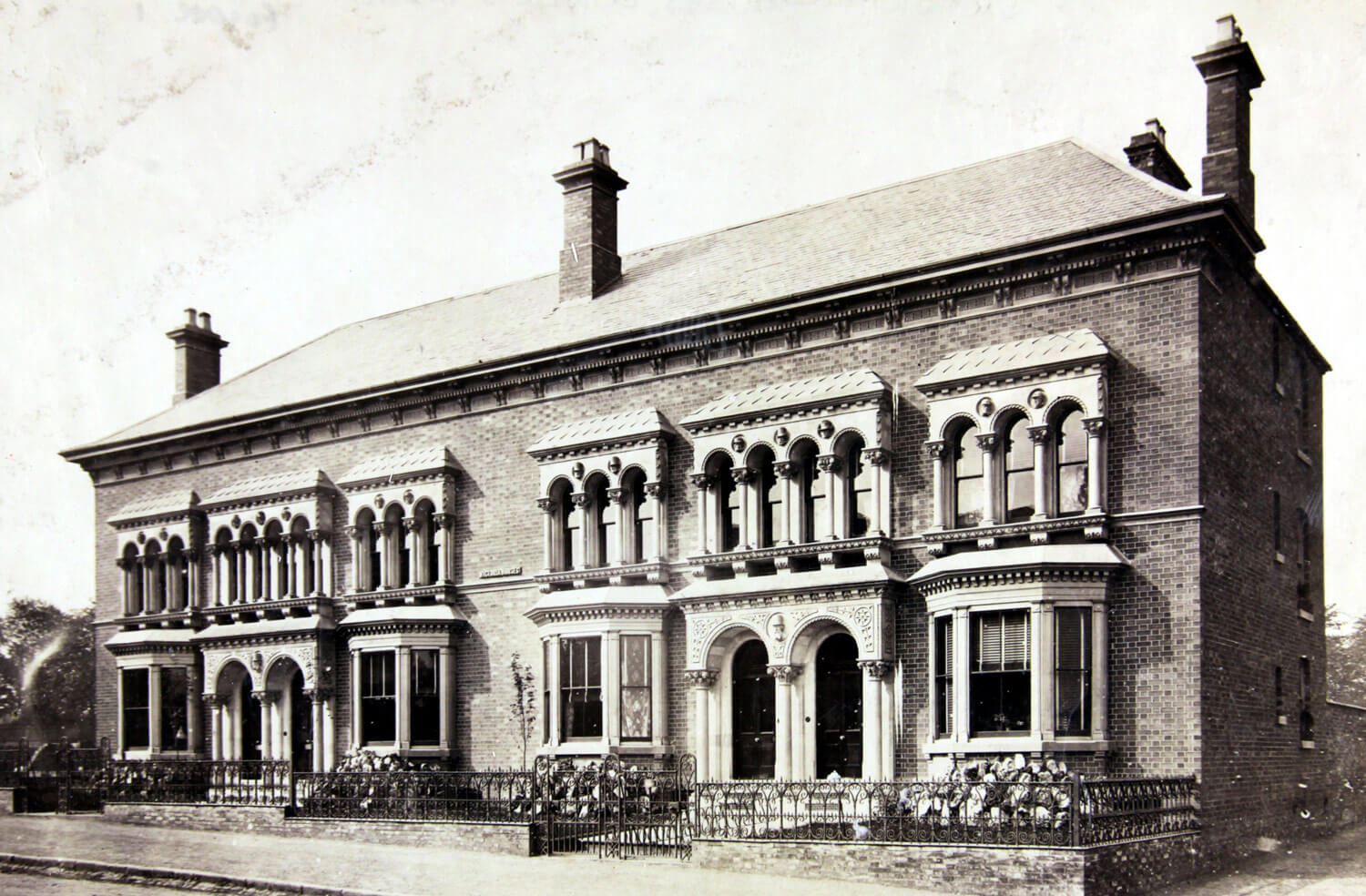 Victoria Terrace circa 1860s - Leicestershire Record Office