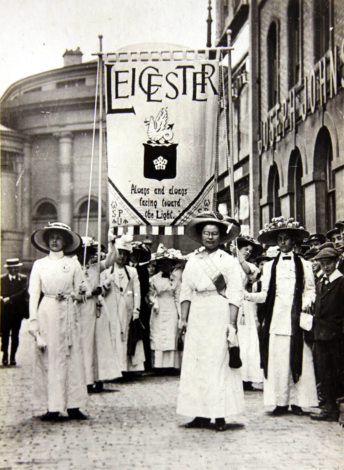 Leicester Suffragettes. Demonstration in Bowling Green Street May 1911 - Leicestershire Record Office