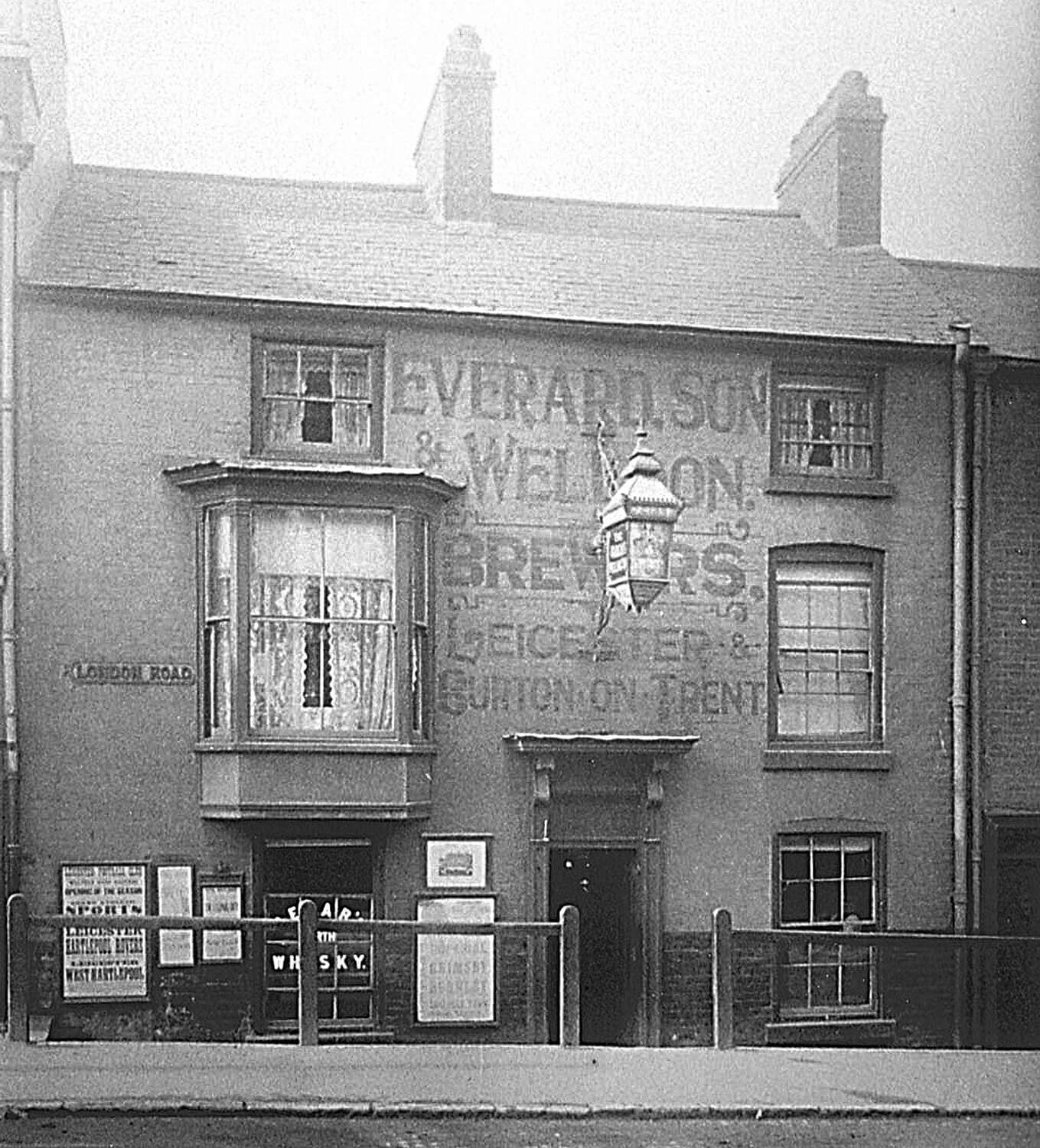 The Marquis prior to its 1907 refurbishment - Everard Brewery