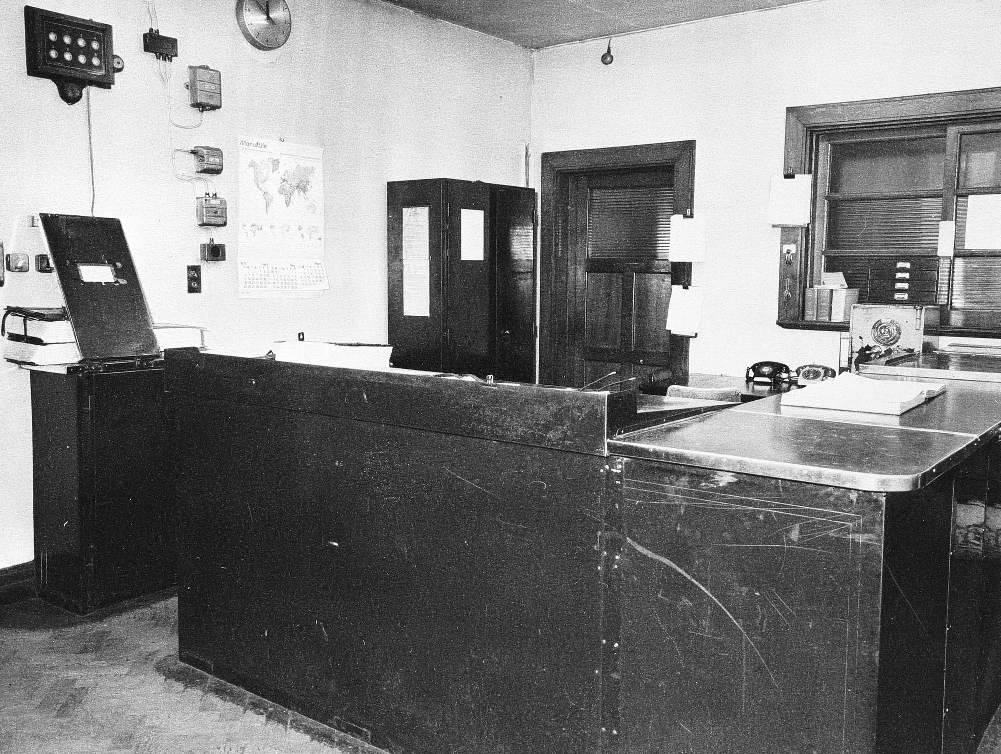 Charge office, 1976 - Leicestershire Record Office