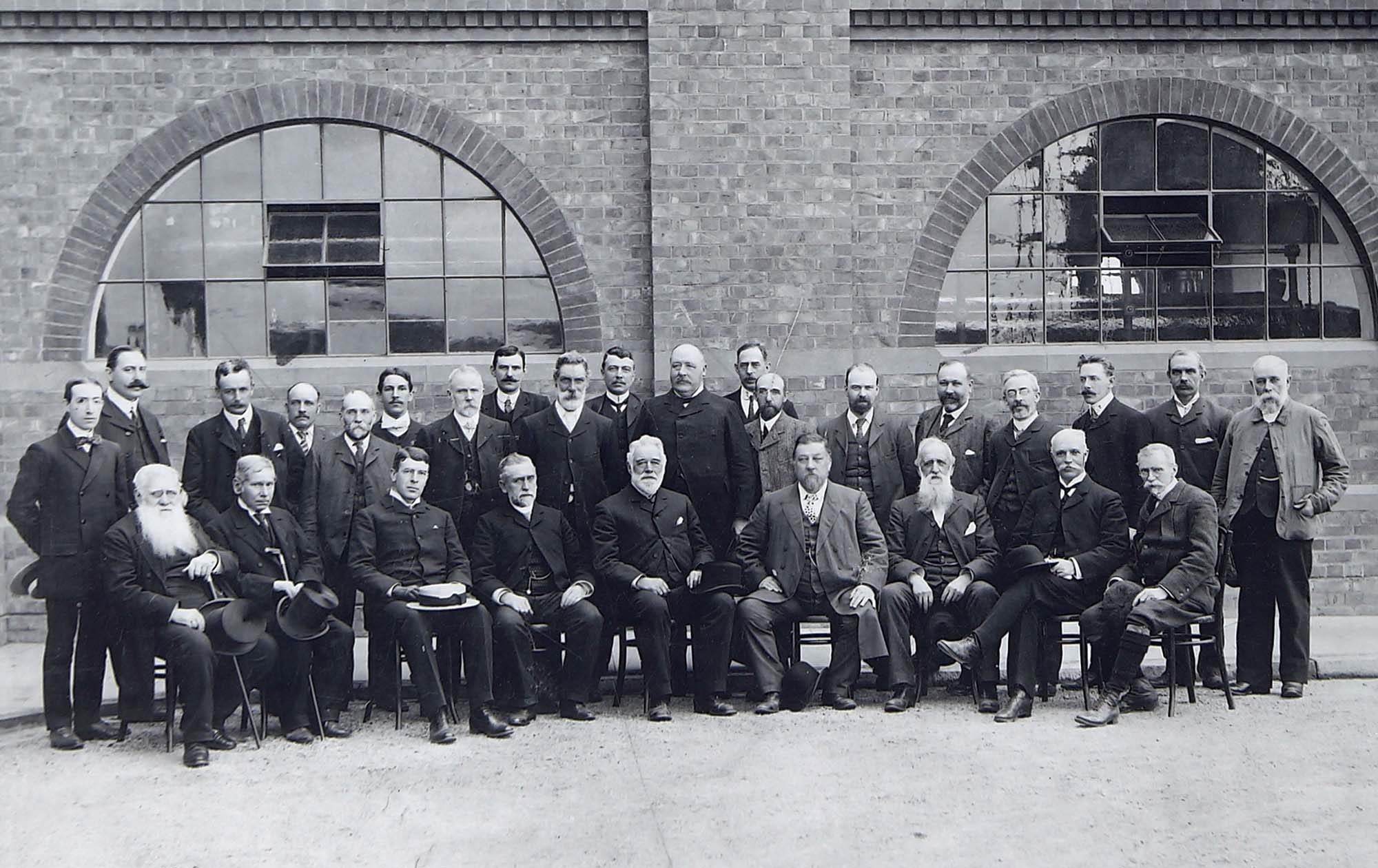 Representatives and people involved in the creation of the pumping station pose for a group photograph, 1891	Leicestershire Record Office - 