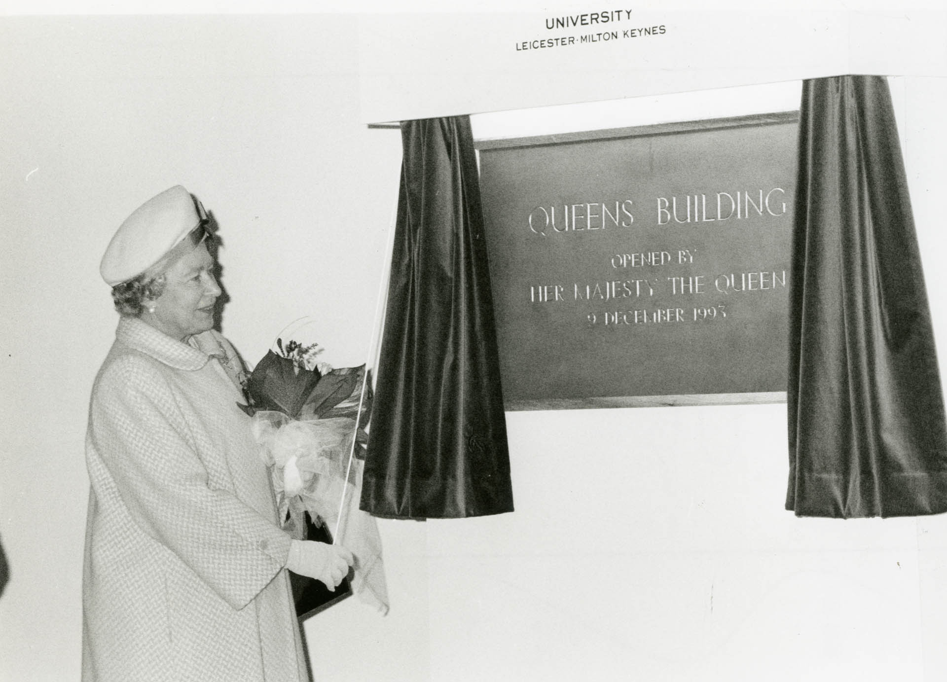 The Queen opening the 'Queen’s Building’ at De Montfort University, 1993 - Picture Courtesy Leicester Mercury